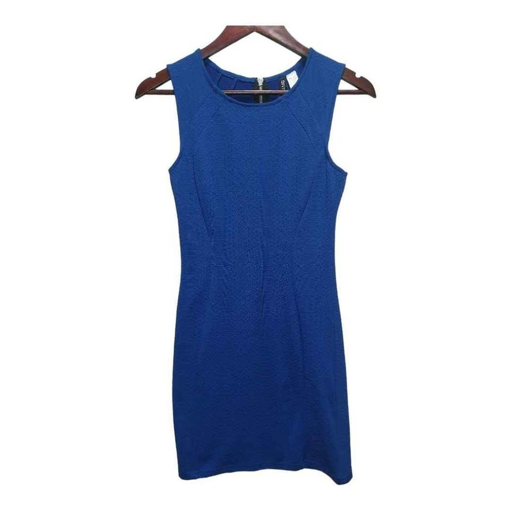 Beautiful blue sleeveless dress by Divided‎ size 6